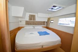 Lagoon 42 in Marmaris Yacht Marina thumbnail 33