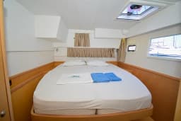 Lagoon 42 in Marmaris Yacht Marina thumbnail 35