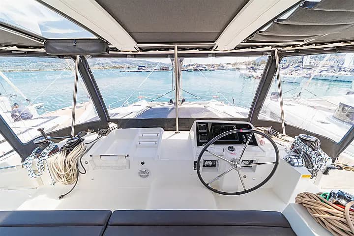Lagoon 450 Fly in Preveza Main Port - Photo 4