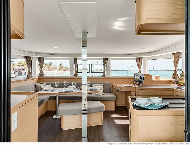Lagoon 42 in Martinique / Le Marin - Photo 4