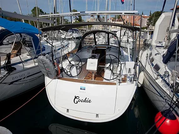 Bavaria Cruiser 34 Style in Zadar / Marina Zadar - Photo 1