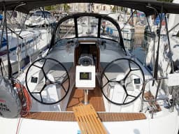 Bavaria Cruiser 34 Style in Zadar / Marina Zadar thumbnail 10