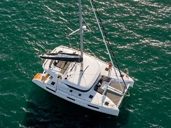 Lagoon 46 in Ibiza / Sant Antoni de Portmany Port - Photo 1