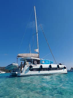 Bali Catsmart in Sardinia / Golfo Aranci / Mare Fun Charter & Marina thumbnail 44