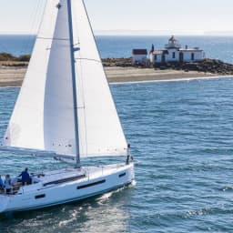 Sun Odyssey 490 in Puntone / Marina di Scarlino thumbnail 3