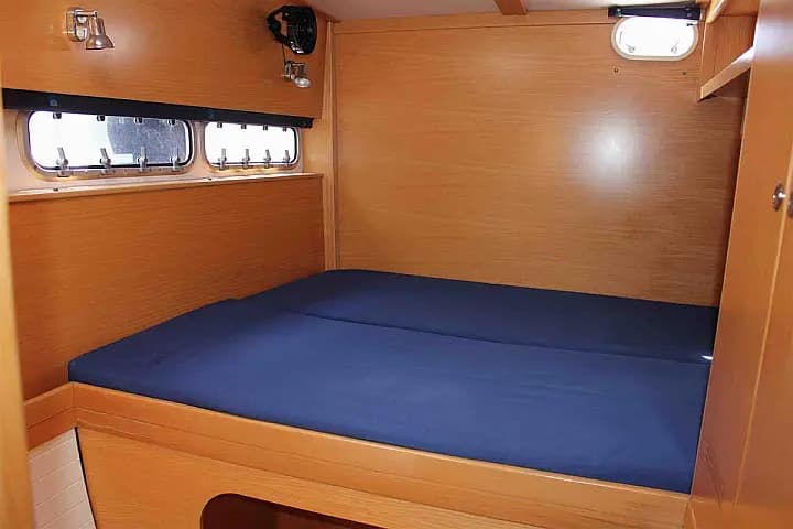 Nautitech 441 in Athens / Alimos Marina - Photo 4