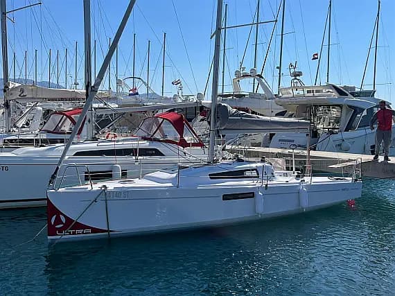 First 27 in Split / ACI Marina Split - image 1
