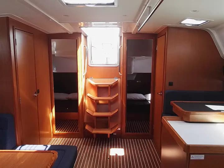 Bavaria Cruiser 51 in Sicily / Palermo / Marina Villa Igiea - Photo 5