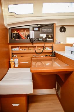 Sun Odyssey 410 in Kavala thumbnail 14