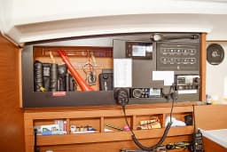 Sun Odyssey 410 in Kavala thumbnail 15