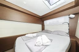 Lagoon 50 in Sukošan / D-Marin Dalmacija Marina thumbnail 42