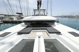 Lagoon 50 in Sukošan / D-Marin Dalmacija Marina thumbnail 9
