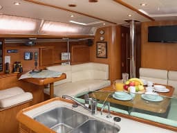 Sun Odyssey 43 in Paros / Naousa / Monastiri Bay thumbnail 8