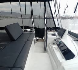 Lagoon 46 in Athens / Alimos Marina thumbnail 17