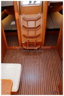 Bavaria Cruiser 51 in Sardinia / Alghero Port thumbnail 9