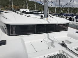 Lagoon 450 Fly in Sardinia / Portisco / Cala dei Sardi thumbnail 12