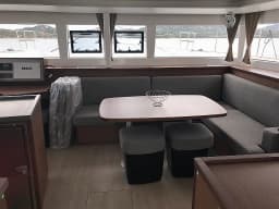 Lagoon 450 Fly in Sardinia / Portisco / Cala dei Sardi thumbnail 13