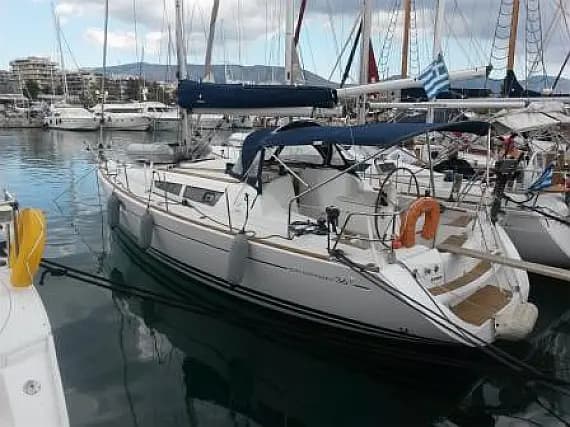 Sun Odyssey 36i in Elefsina / Kalympaki Marina - Photo 1