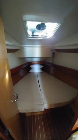 Sun Odyssey 36i in Elefsina / Kalympaki Marina thumbnail 12