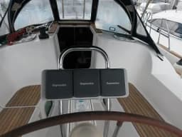 Sun Odyssey 36i in Elefsina / Kalympaki Marina thumbnail 8