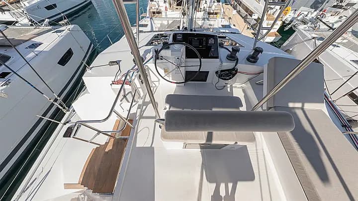 Nautitech 46 Fly in Athens / Alimos Marina - Photo 5