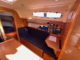 Bavaria 35 Cruiser in Lemmer thumbnail 8