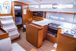 Sun Odyssey 440 in Zakynthos  / Zante thumbnail 12