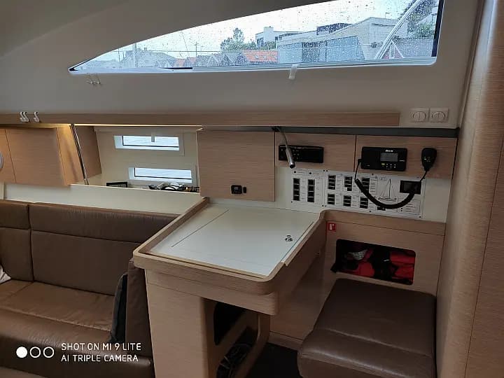 Elan Impression 45 in Hjellestad Marina - Photo 5