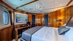 Sunseeker Yacht 34M in Trogir / ACI Marina Trogir thumbnail 24
