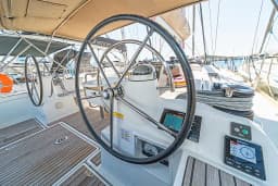 Sun Odyssey 479 in Rhodes New Marina thumbnail 29