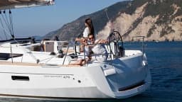 Sun Odyssey 479 in Rhodes New Marina thumbnail 6