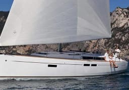 Sun Odyssey 479 in Rhodes New Marina thumbnail 7