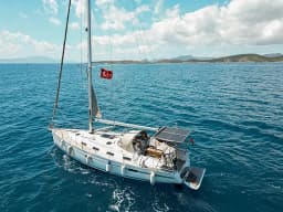 Bavaria Cruiser 40 in Bodrum Marina thumbnail 13