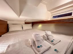 Bavaria Cruiser 40 in Bodrum Marina thumbnail 17