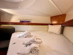 Bavaria Cruiser 40 in Bodrum Marina thumbnail 19