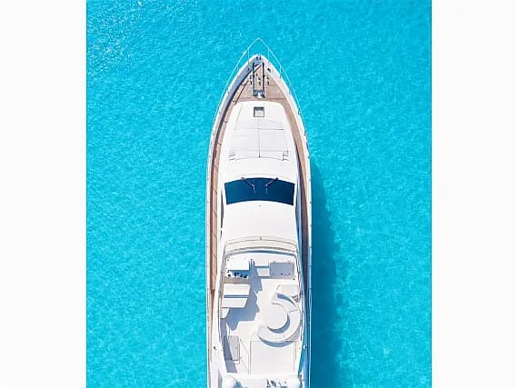 Ferretti 68 in Mykonos / Ornos bay - Photo 2