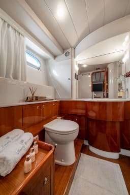 Ferretti 68 in Mykonos / Ornos bay thumbnail 10