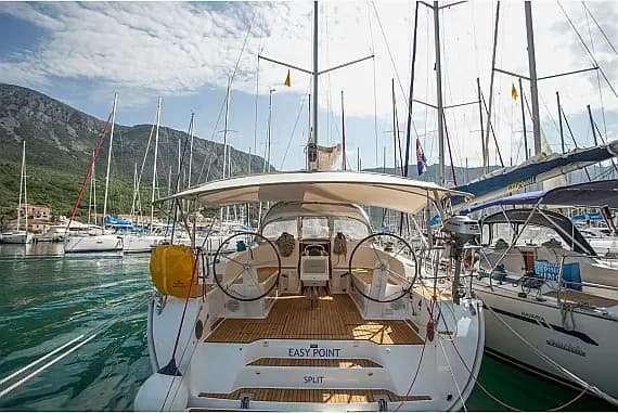 Bavaria Cruiser 46 in Trogir / ACI Marina Trogir - Photo 1