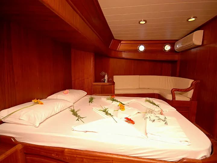 Gulet in Bodrum Marina - Photo 5