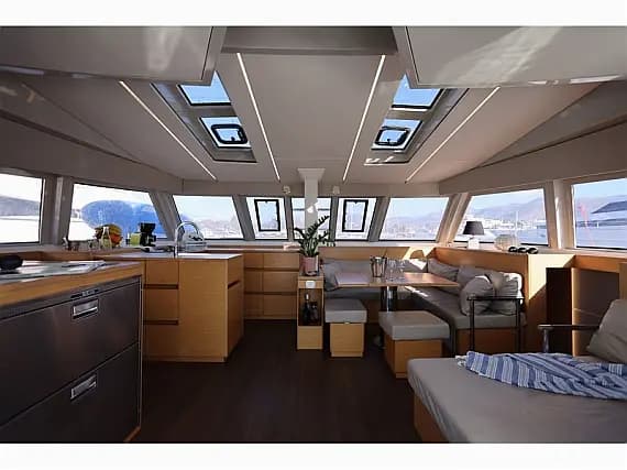 Nautitech 46 Fly in Athens / Alimos Marina - Photo 3