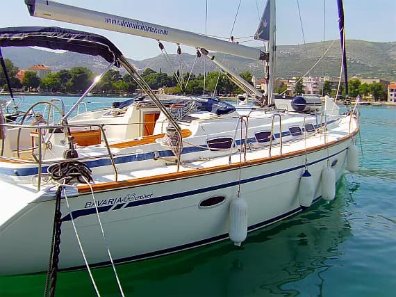 Bavaria 46 Cruiser in Trogir / ACI Marina Trogir - Photo 1