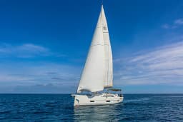 Dufour 430 in Sicily / Palermo / La Cala (Porto Palermo) thumbnail 6
