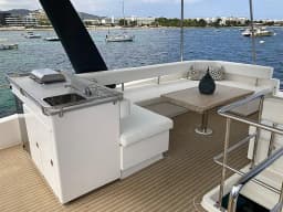 Leopard 43 PC in Ibiza / Sant Antoni de Portmany Port thumbnail 17