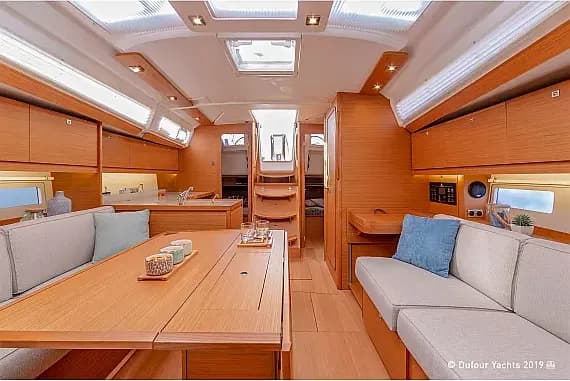 Dufour 390 Grand Large in Sardinia / Portisco / Marina di Portisco - Photo 3