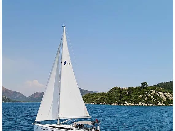 Bavaria Cruiser 46 in Marmaris / Albatros Marina - image 1