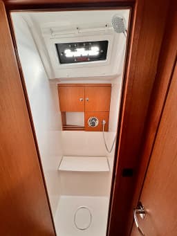Bavaria Cruiser 46 in Marmaris / Albatros Marina thumbnail 4