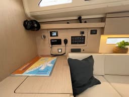 Oceanis 40.1 in Split / ACI Marina Split thumbnail 14