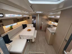 Oceanis 40.1 in Split / ACI Marina Split thumbnail 16