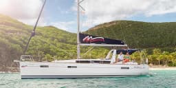 Oceanis 40.1 in Sicily / Furnari / Marina Portorosa thumbnail 3