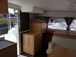 Lagoon 400 S2 in Sicily / Furnari / Marina Portorosa thumbnail 5